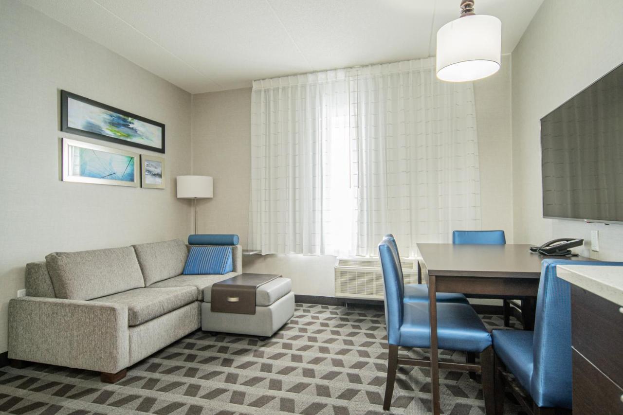 Towneplace Suites By Marriott Brantford And Conference Centre Kültér fotó