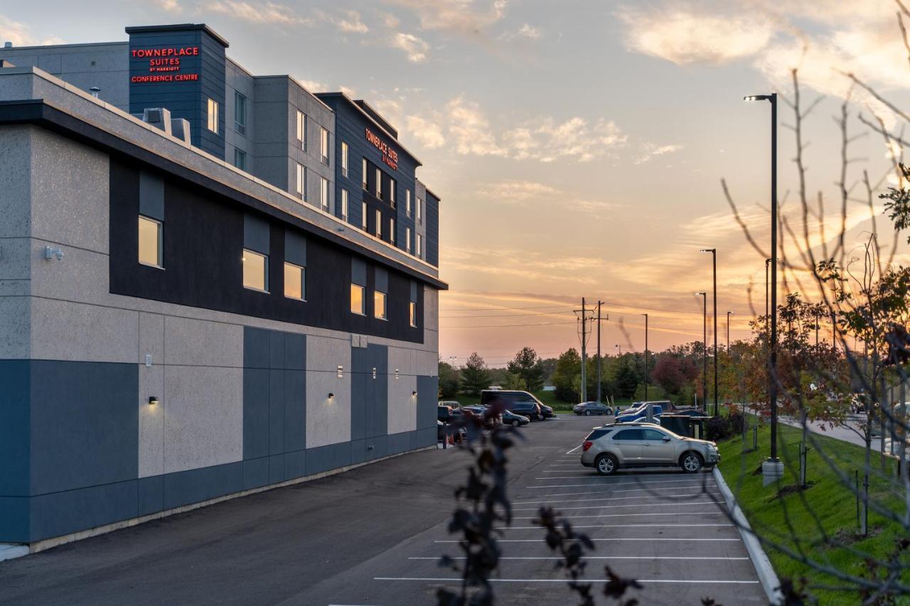 Towneplace Suites By Marriott Brantford And Conference Centre Kültér fotó